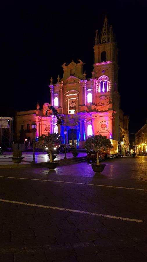 The Artists Bed and Breakfast Acireale Εξωτερικό φωτογραφία